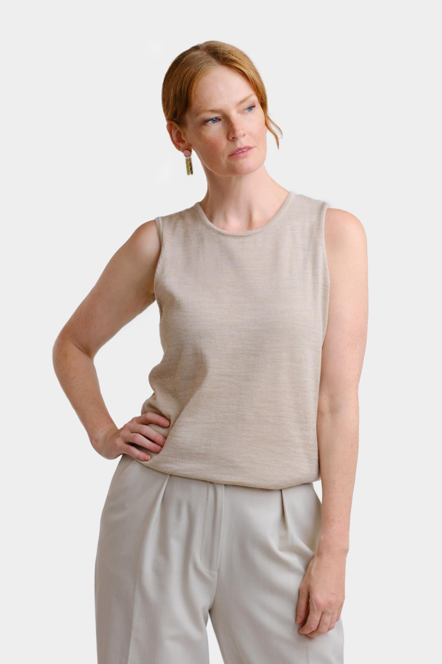 Sense-neuletoppi, beige