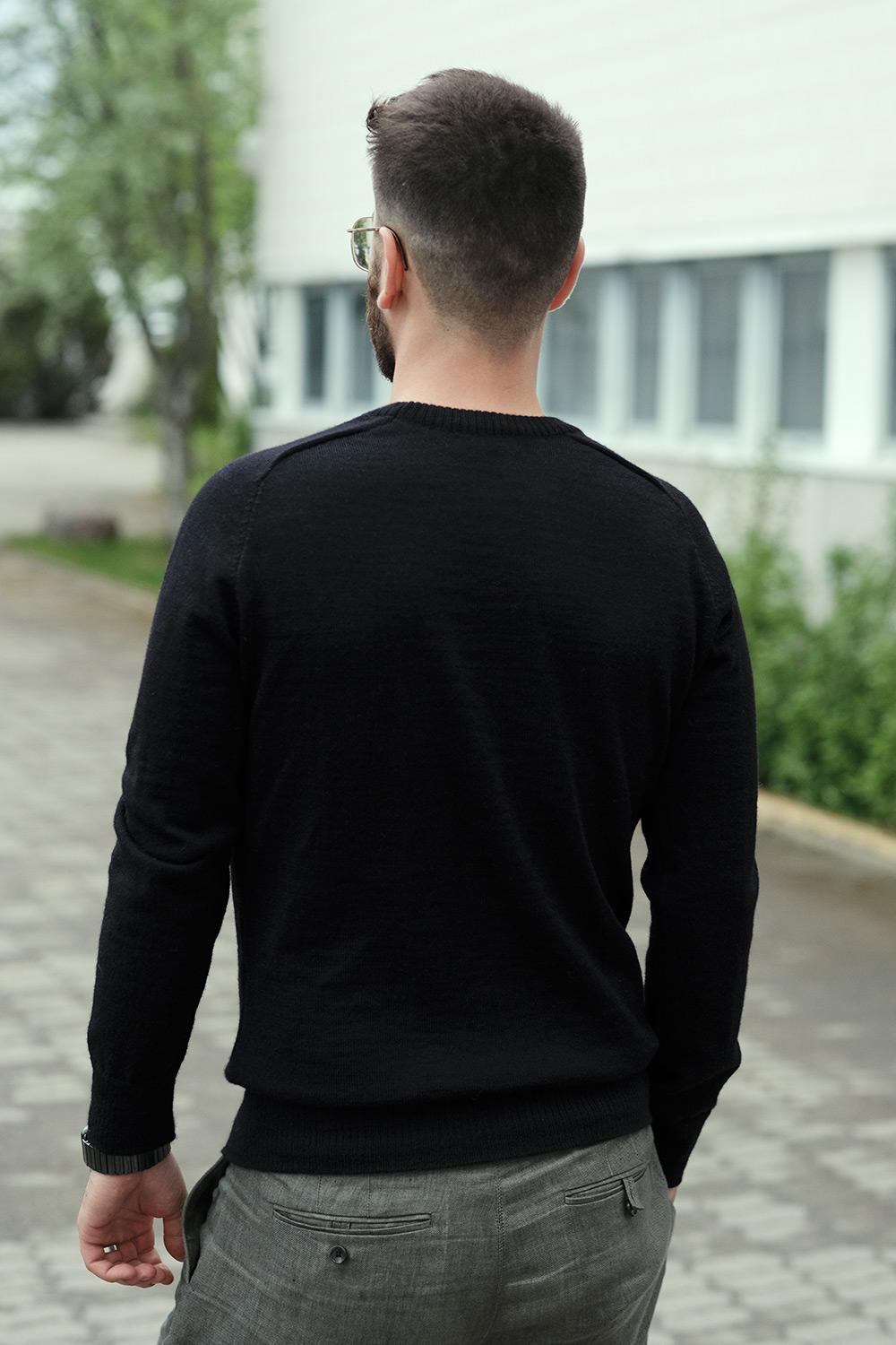 Crew Neck Lite-neule 2019-2021, musta