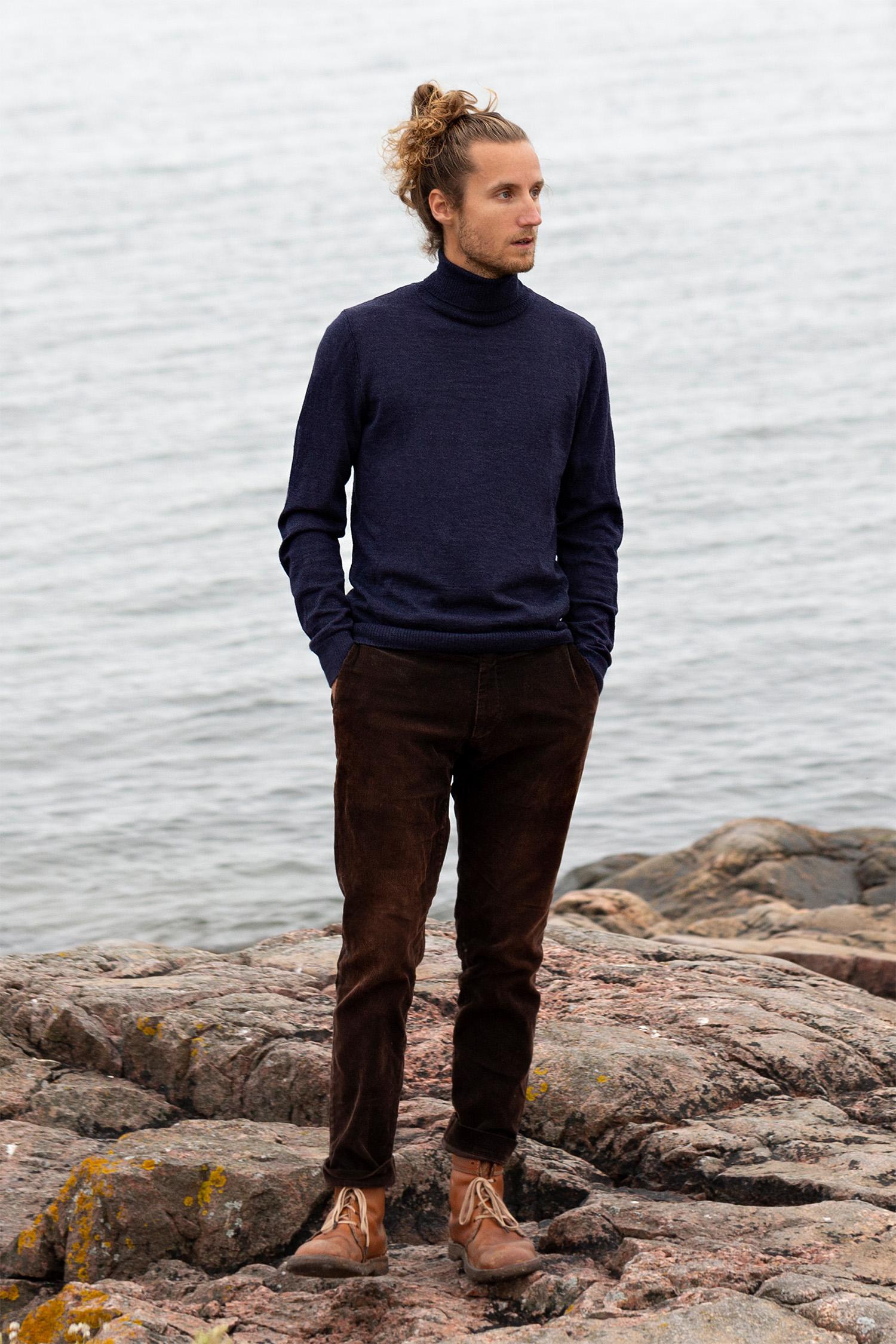 Roll Neck -pooloneule, navy