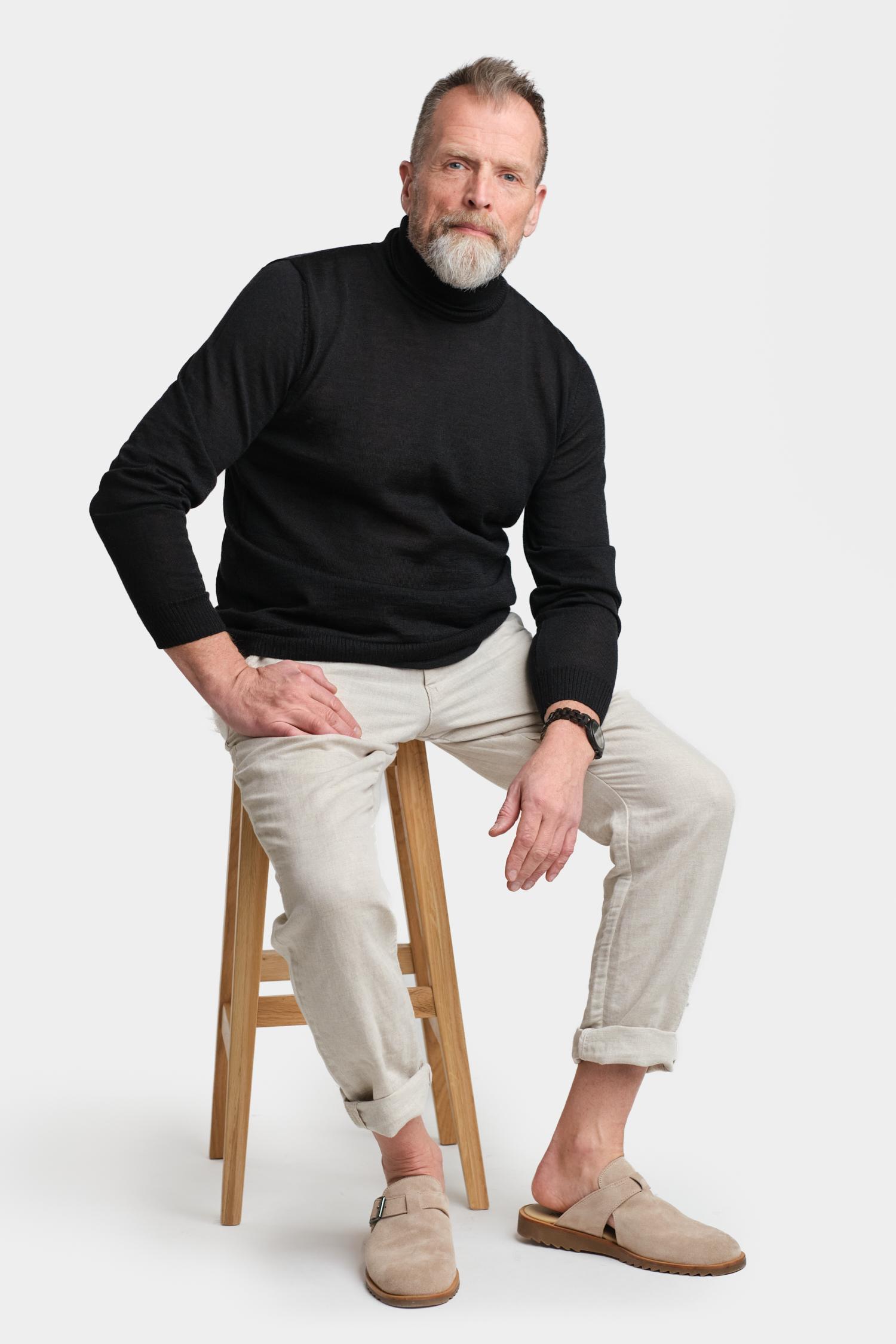 Roll neck-pooloneule, Musta, L, 2 LK, #7533