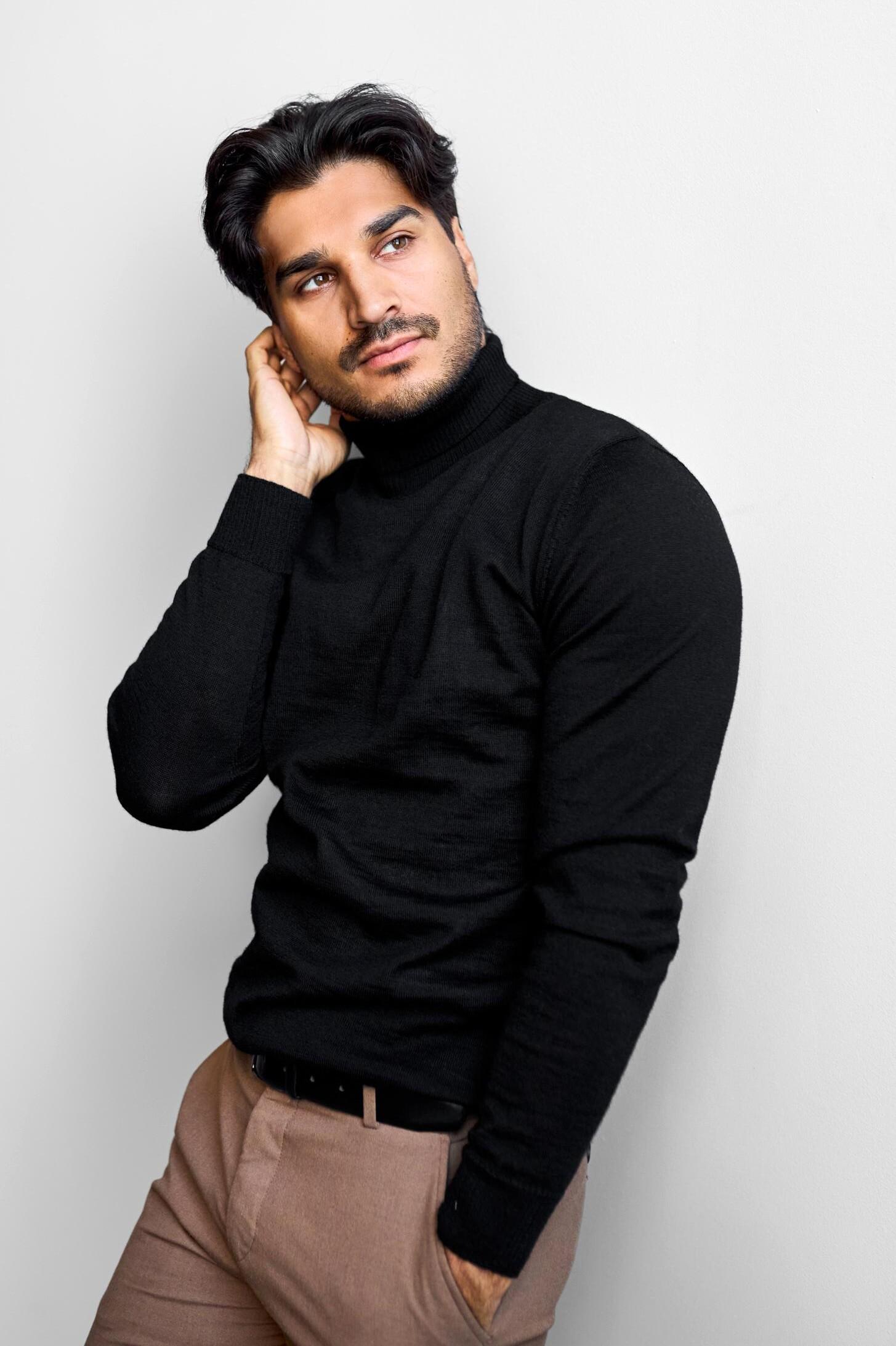 Roll neck-pooloneule, Musta, L, 2 LK, #7533