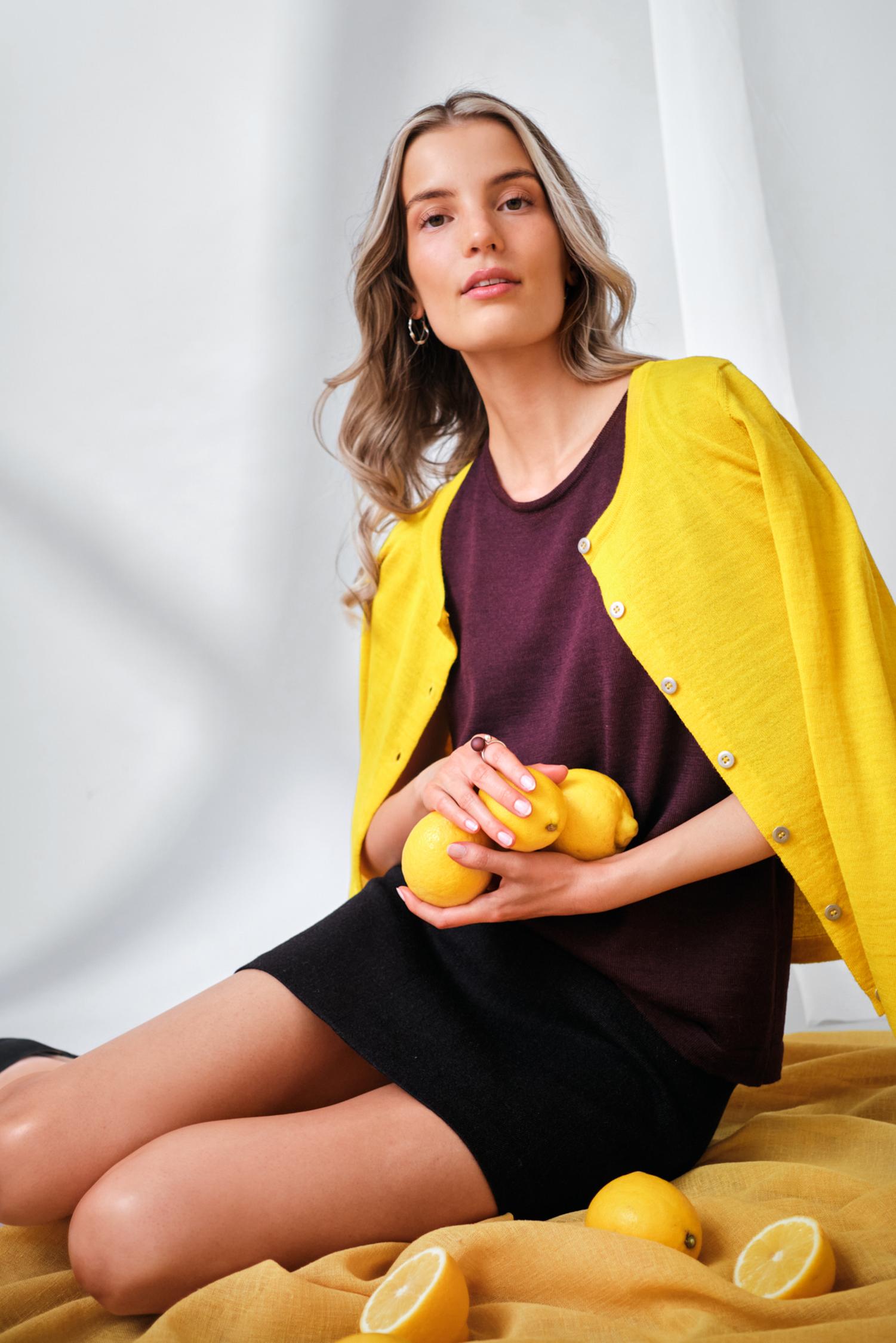 Serene-neuletakki 2.0, keltainen