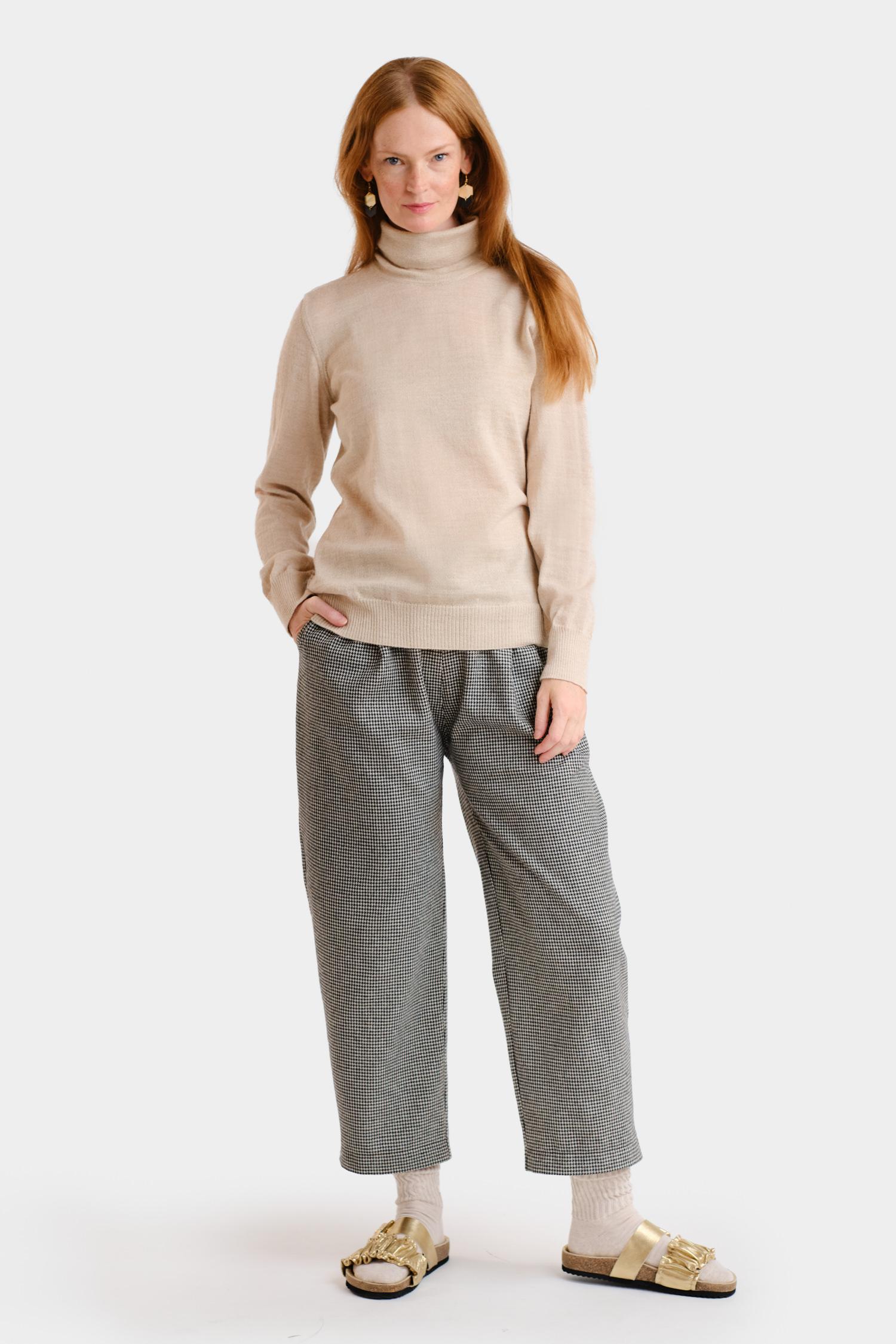 Smooth-pooloneule, Beige, XS, 1 LK, #6990