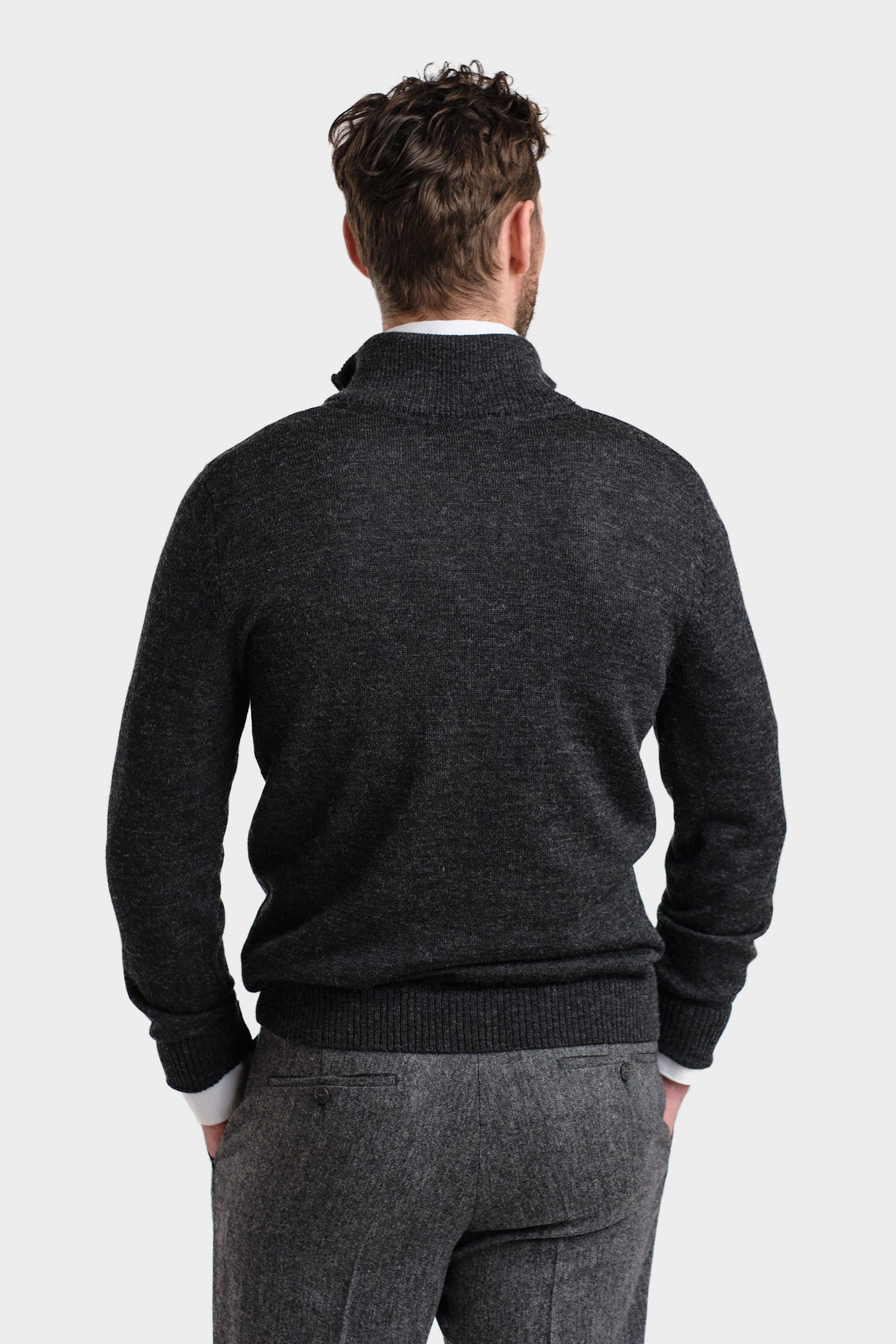 Half Zip -neulepusero, hiilenharmaa